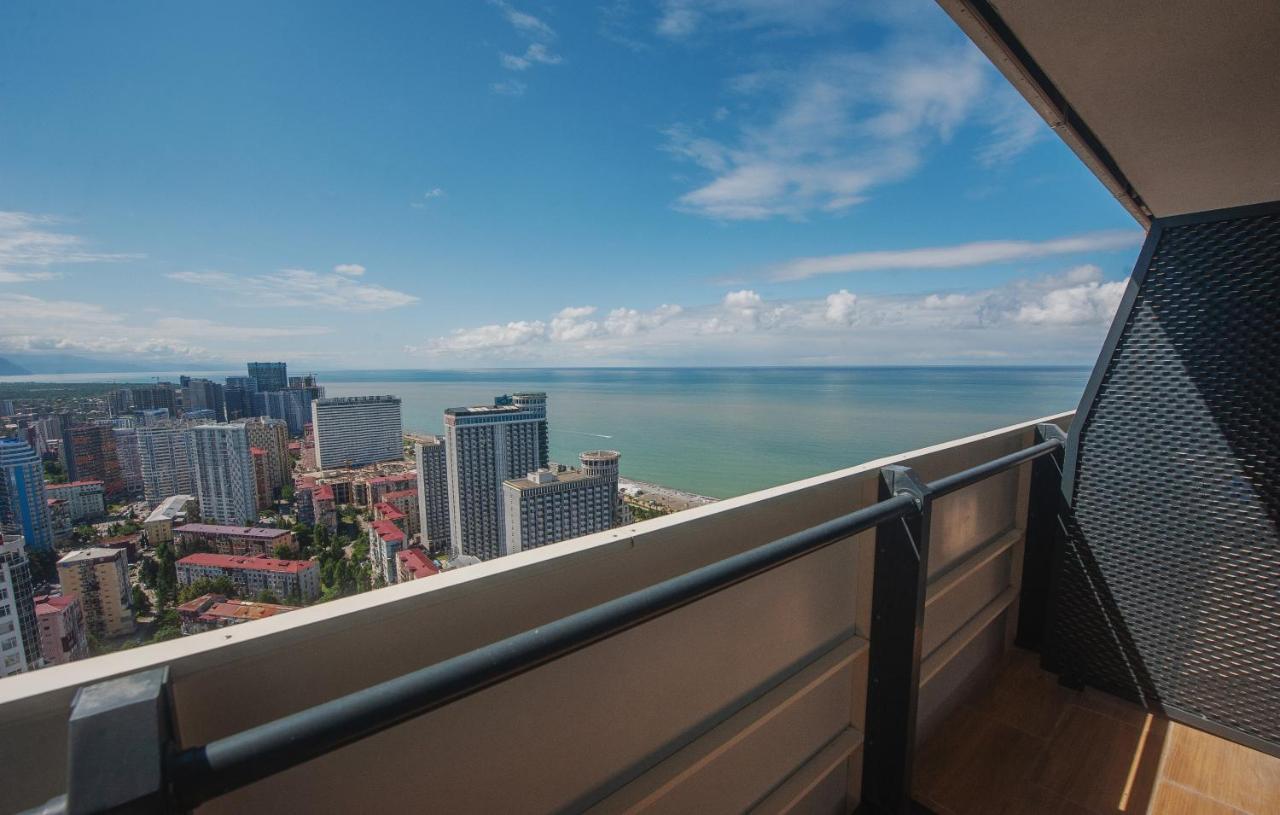 Orbi City Towers Batumi Exterior photo