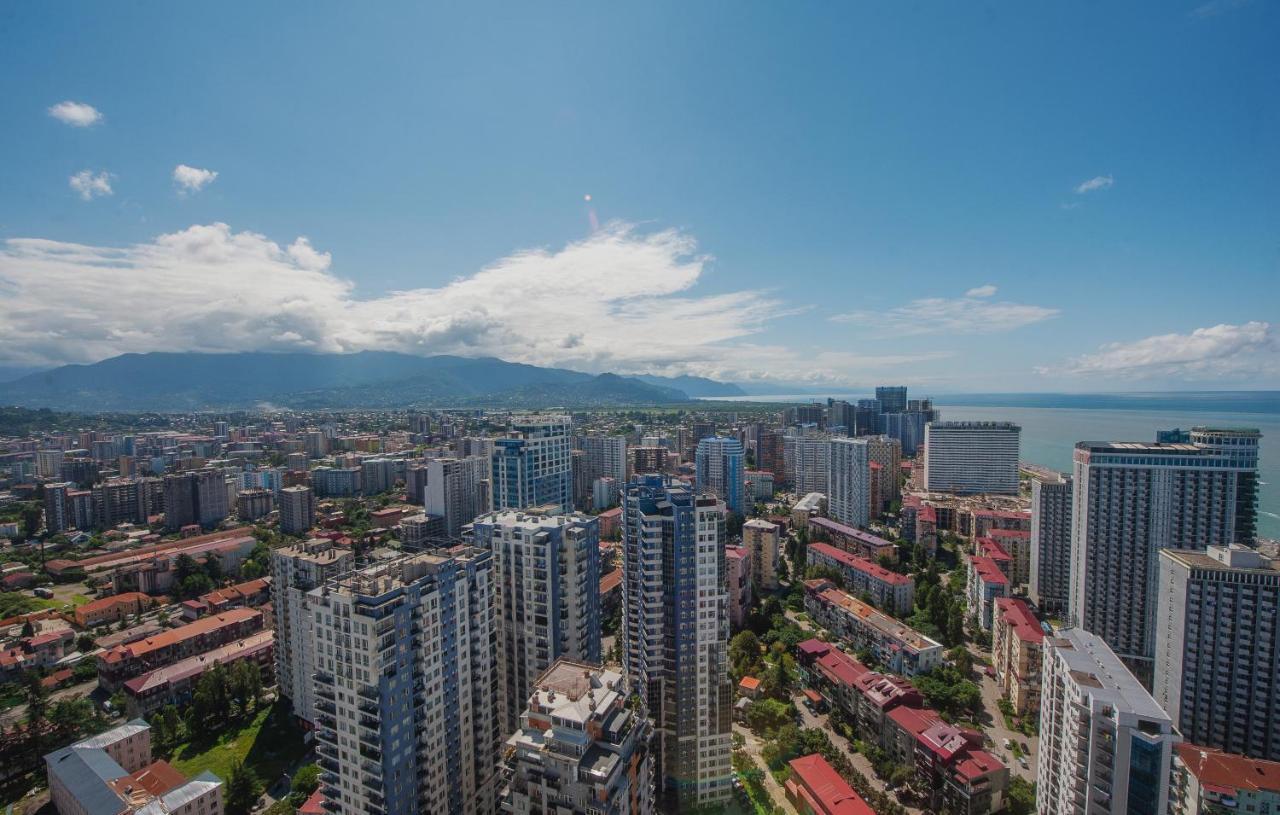 Orbi City Towers Batumi Exterior photo